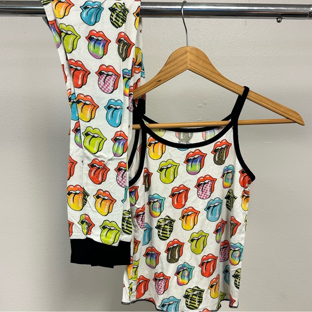 Rowdy Sprout Rolling Stones PJs - Picture 2 of 10